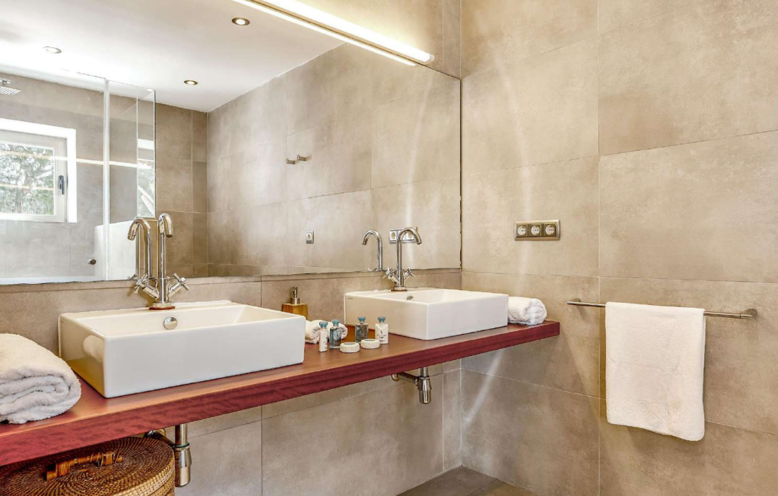 modern-bathroom-vanity-double-sink-wooden-countertop