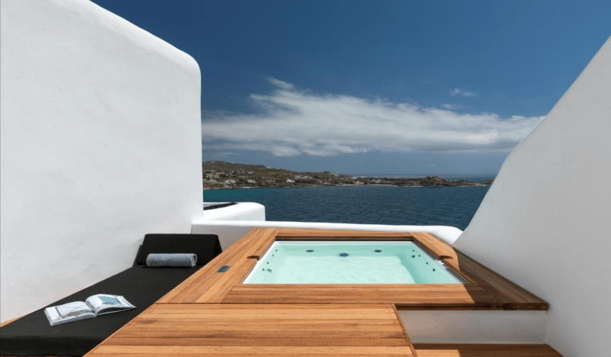 private-hot-tub-with-ocean-view-ibiza