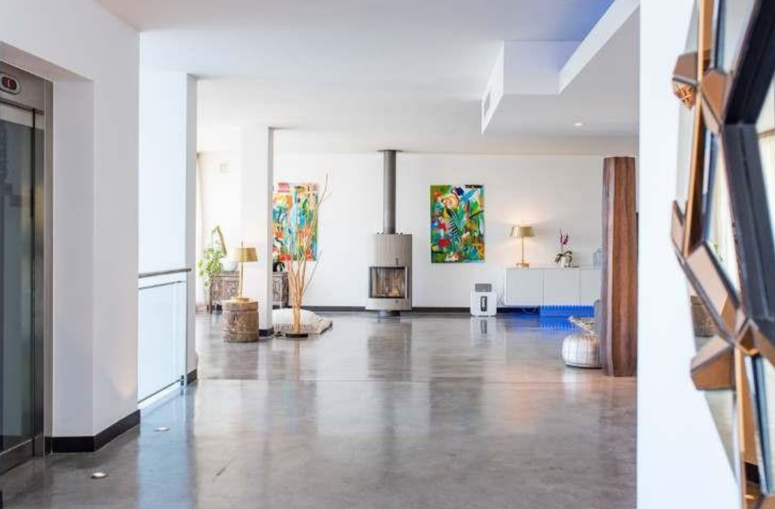 luxury-villa-ibiza-living-room-art-fireplace