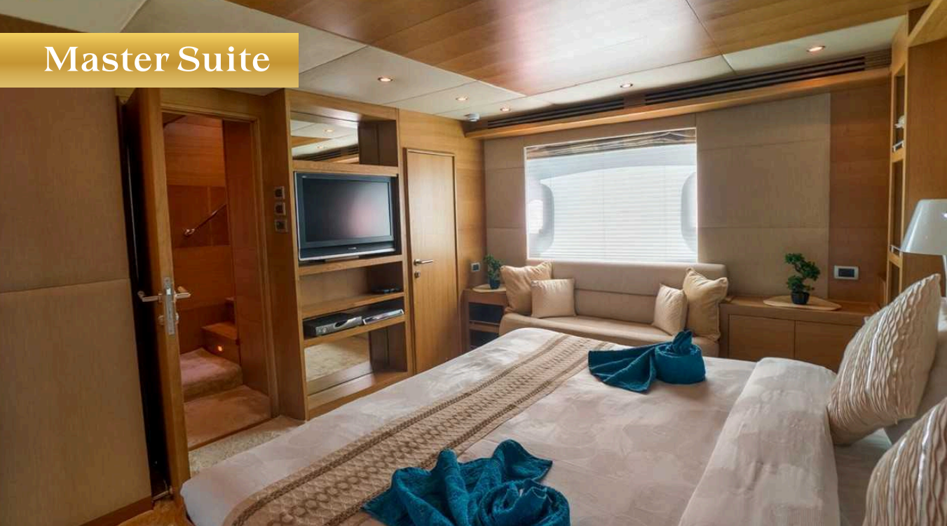 uxury-master-suite-yacht-interior-2