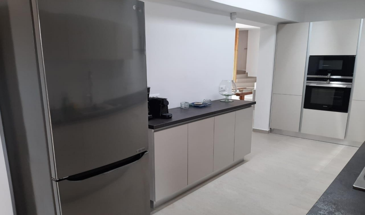 luxury-villa-modern-kitchen-with-appliances-ibiza